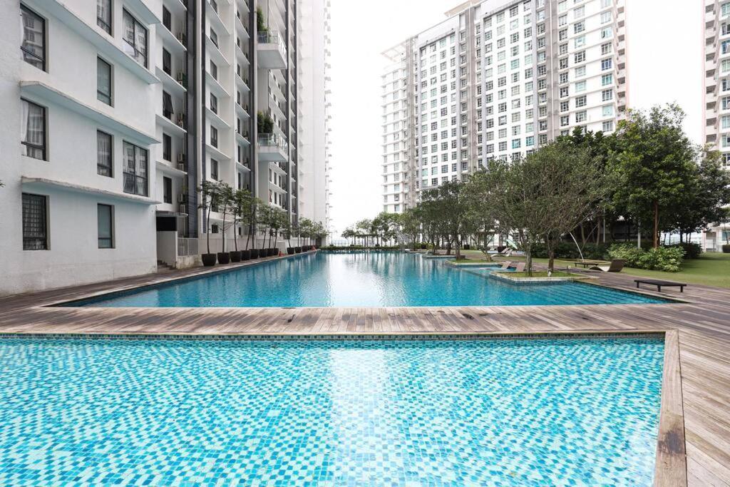 Solstice Duplex Cyberjaya By Ec Apartment Exterior foto
