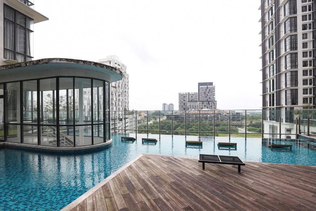 Solstice Duplex Cyberjaya By Ec Apartment Exterior foto