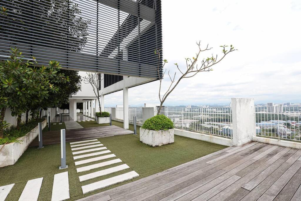 Solstice Duplex Cyberjaya By Ec Apartment Exterior foto
